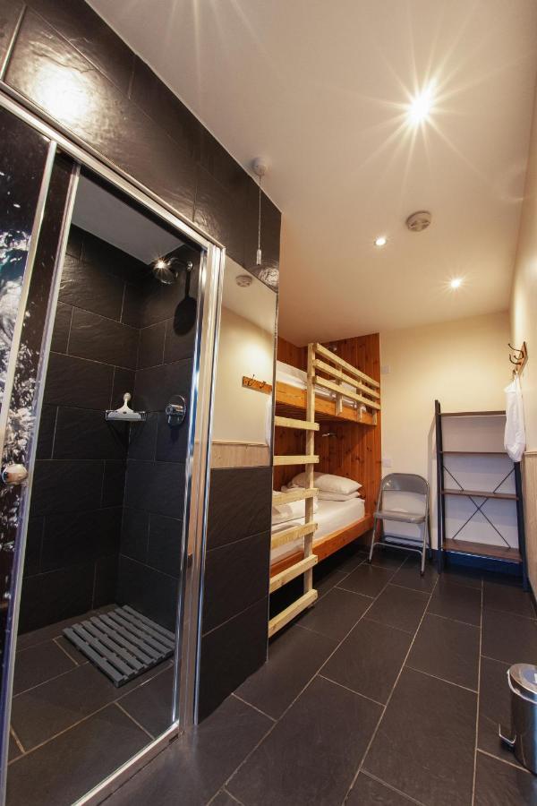 Highland Basecamp Hostel Lochaline Bagian luar foto